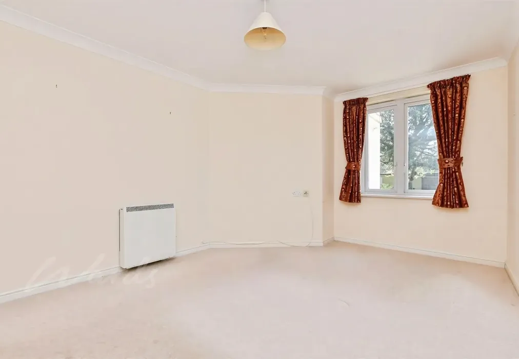 Darwin bed use - Harold Road Margate CT9 - Wards of Kent