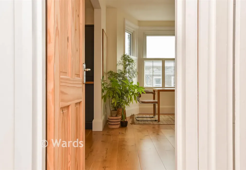 Internal Lifestyle Photograph - Sweyn Road, Cliftonville, Margate, Kent - Wards of Kent