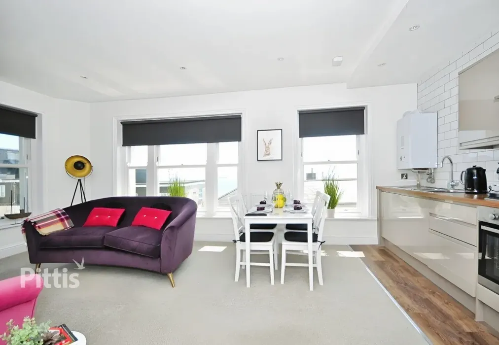  - Albion Road Sandown PO36 - Wards of Kent