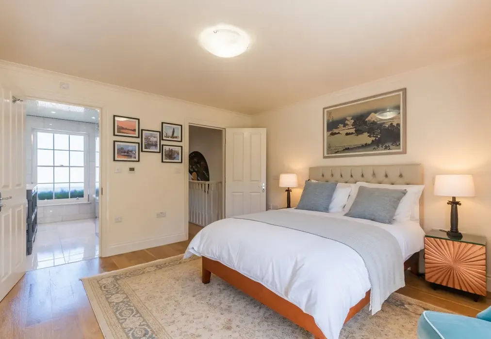 Main Bedroom - Vale Square Ramsgate CT11 - Wards of Kent