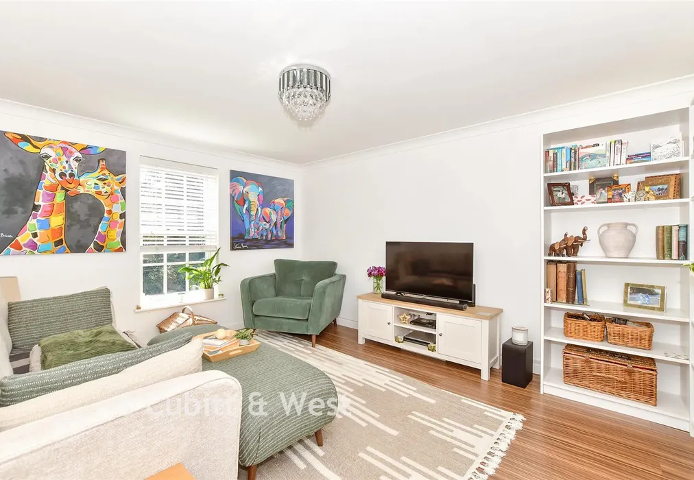 Lounge - Hatchmore Road, Denmead, Waterlooville, Hampshire - Wards of Kent
