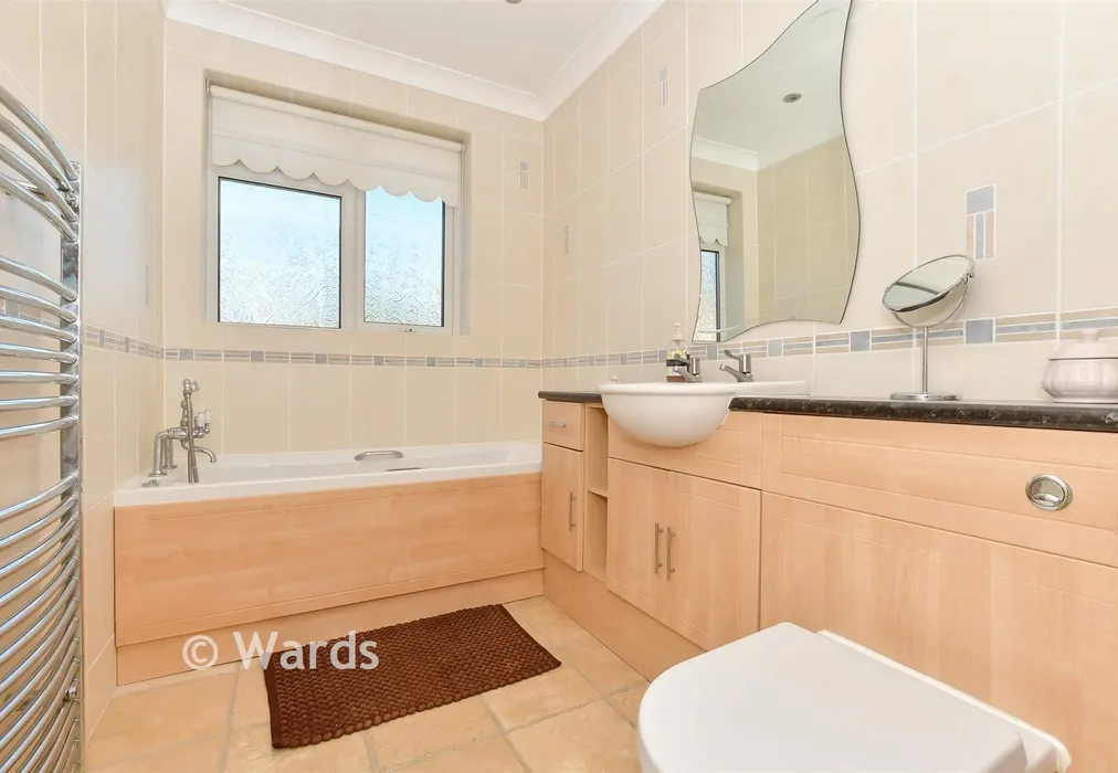 Bathroom - Freshfield Lane, Saltwood, Hythe, Kent - Wards of Kent