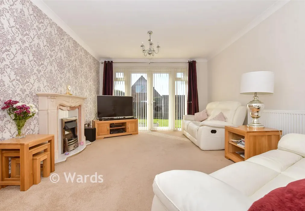 Lounge/ Diner - Freshfield Lane, Saltwood, Hythe, Kent - Wards of Kent