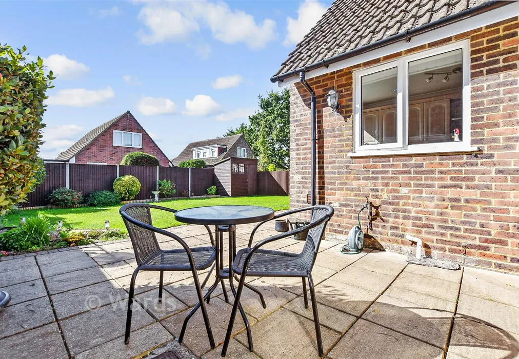 Patio / Decking - Freshfield Lane, Saltwood, Hythe, Kent - Wards of Kent