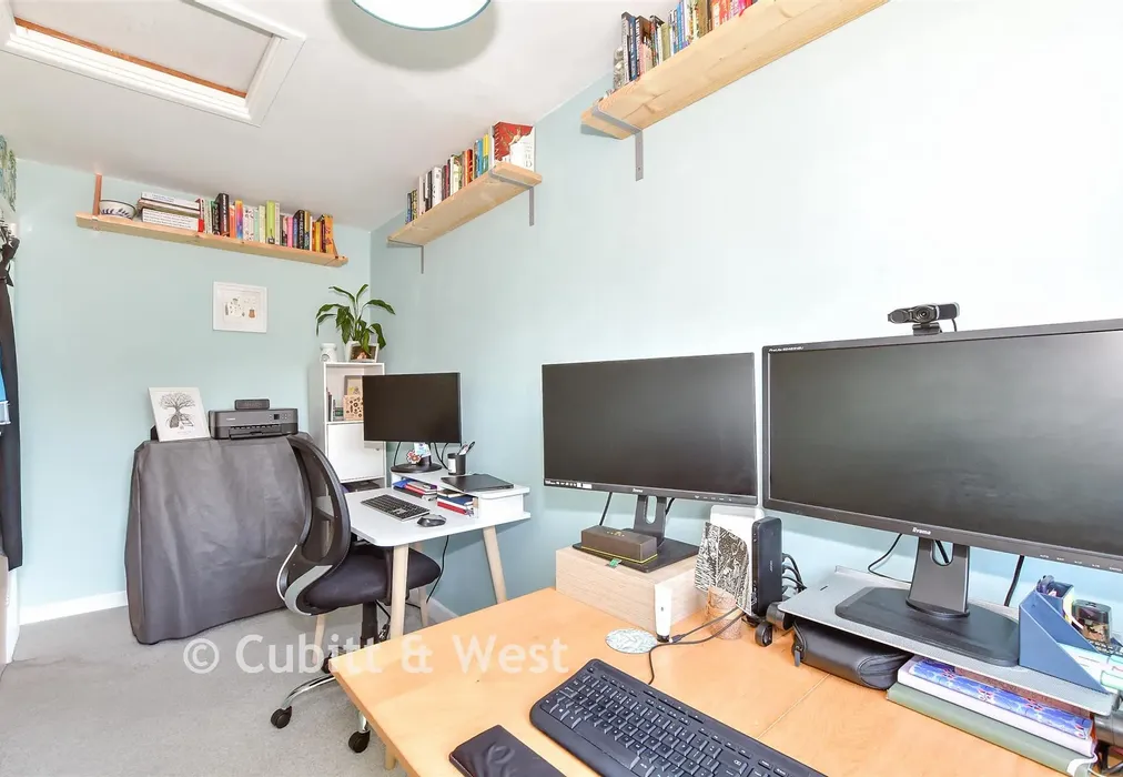 Bedroom 2 - Boulton Road, Southsea, Hampshire - Wards of Kent