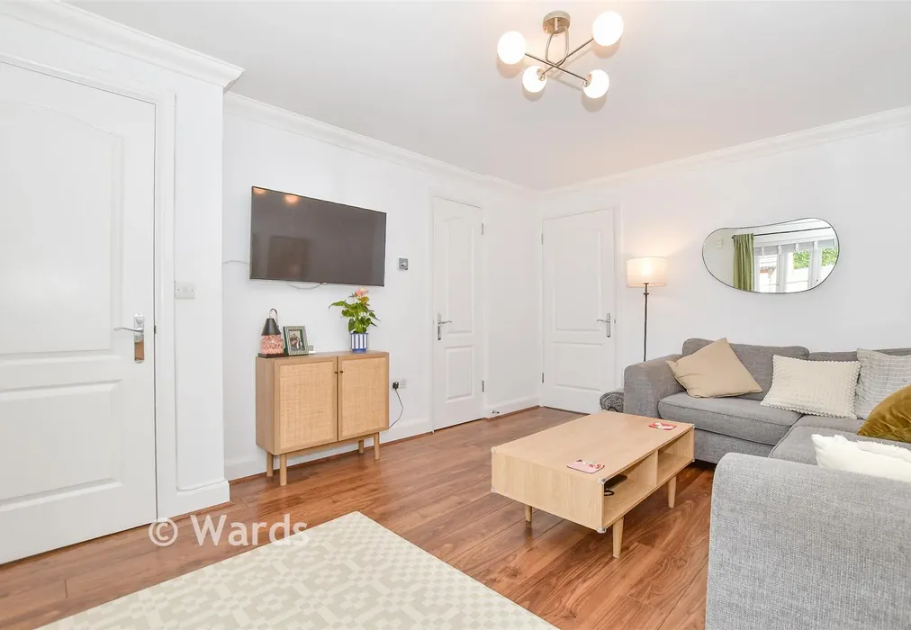 Lounge - Mill Stream Place, Tonbridge, Kent - Wards of Kent