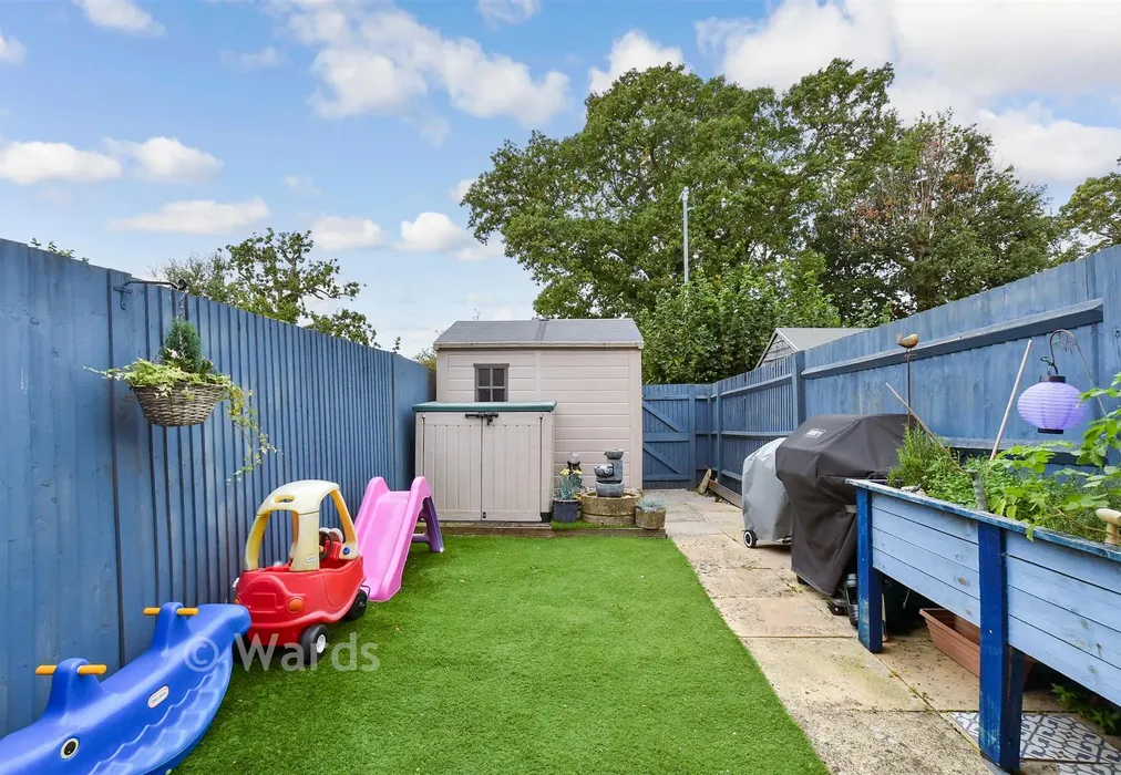 Rear Garden - Lacock Gardens, Maidstone, Kent - Wards of Kent