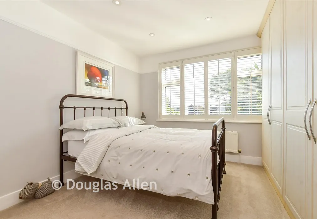 Bedroom 2 - Loughton Way, Buckhurst Hill, Essex - Wards of Kent