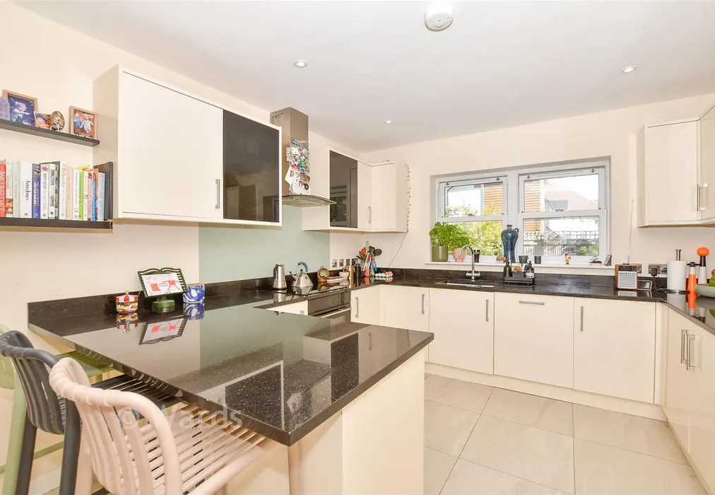 Kitchen/ Breakfast Room - Lancet Lane, Maidstone, Kent - Wards of Kent