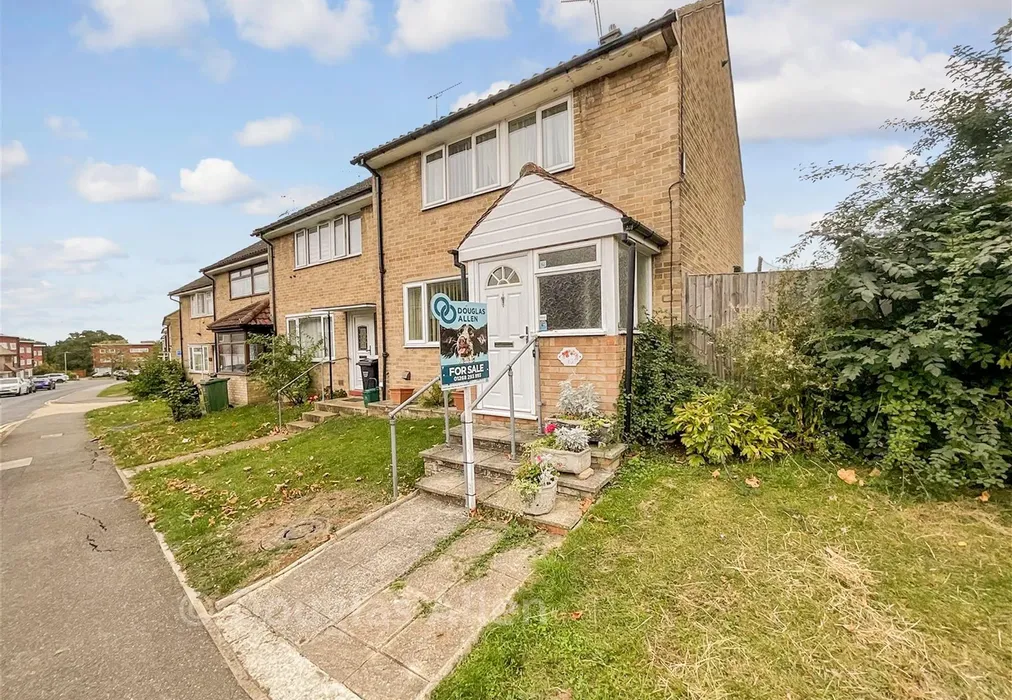 Front - Ardleigh, Basildon, Essex - Wards of Kent