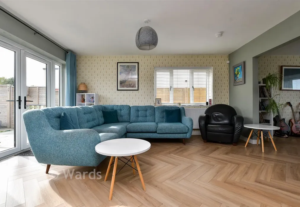 Sitting/Dining Area - Epple Bay Avenue, Birchington, Kent - Wards of Kent