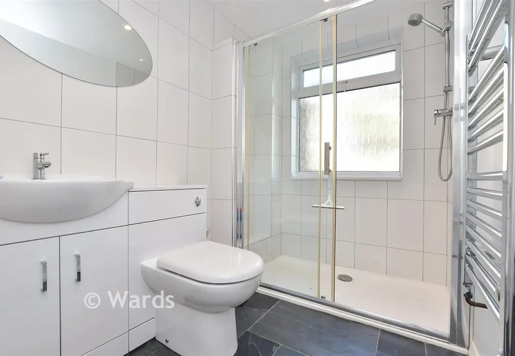 Shower Room - West Cliff Road, Ramsgate, Kent - Wards of Kent