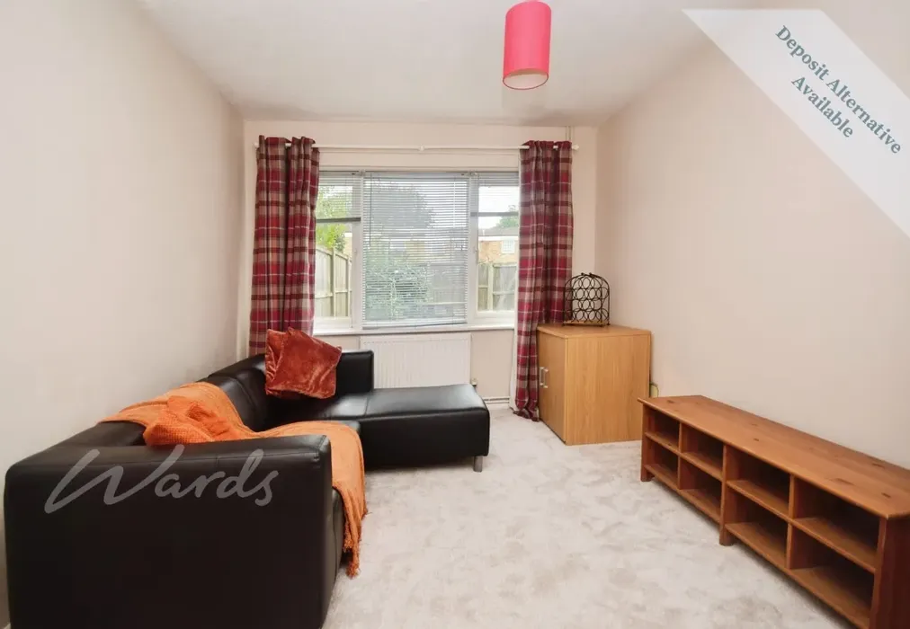 Lounge - Honeywood Close Canterbury CT1 - Wards of Kent