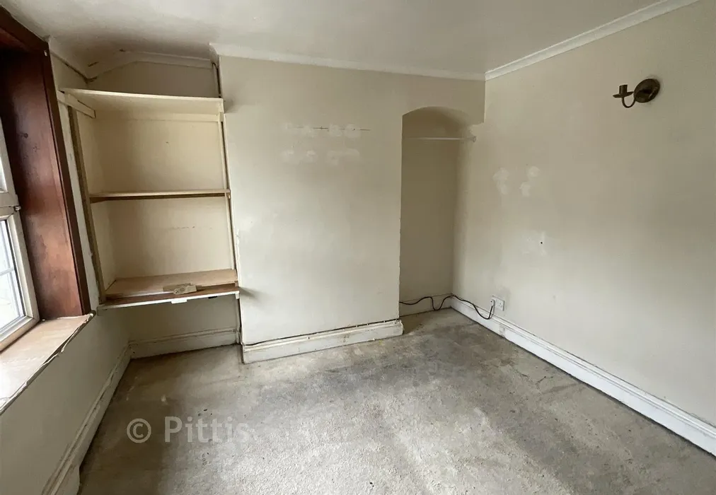 Lounge - High Street, Brading, Isle of Wight - Wards of Kent