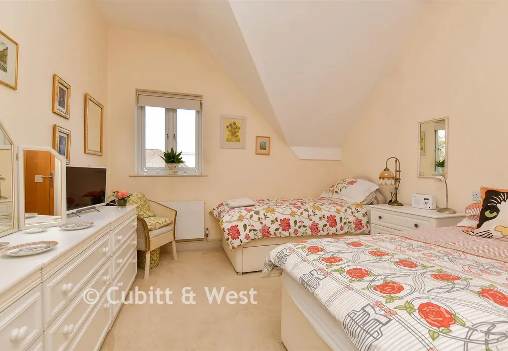 Bedroom 2 - Langley Park Road, Sutton, Surrey - Wards of Kent