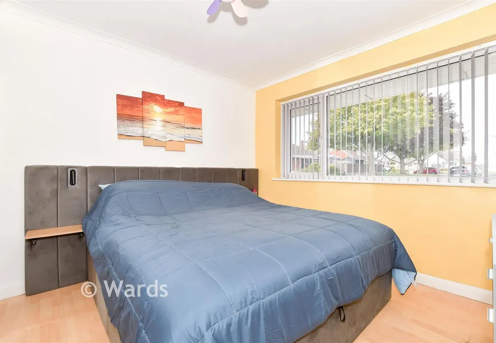 Bedroom 4 - Flaxman Drive, Maidstone, Allington, Kent - Wards of Kent