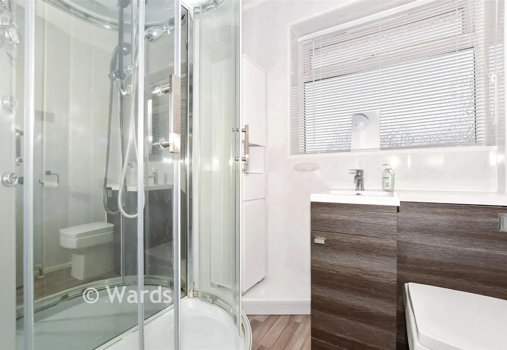 Shower Room - Flaxman Drive, Maidstone, Allington, Kent - Wards of Kent