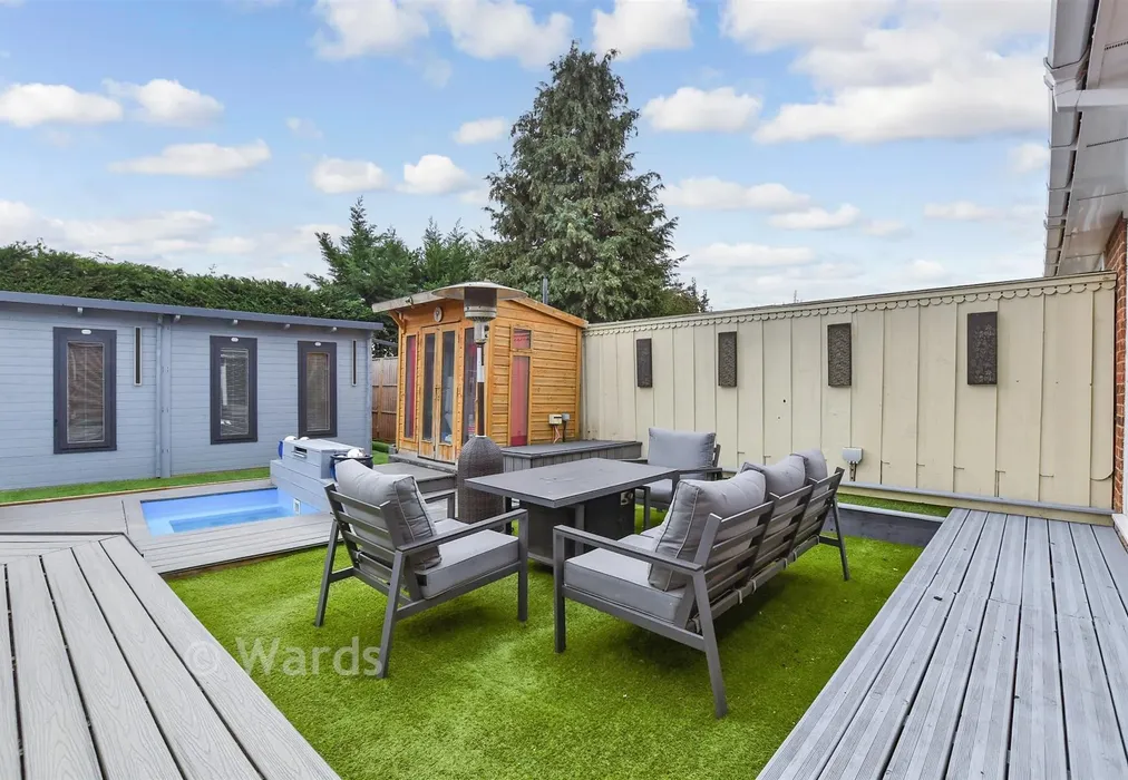Rear Garden - Flaxman Drive, Maidstone, Allington, Kent - Wards of Kent