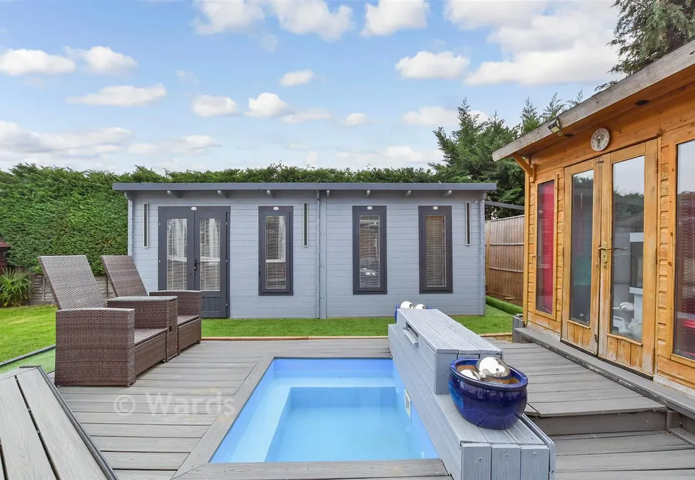 Rear Garden - Flaxman Drive, Maidstone, Allington, Kent - Wards of Kent