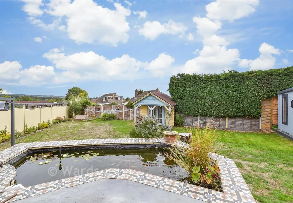 Rear Garden - Flaxman Drive, Maidstone, Allington, Kent - Wards of Kent