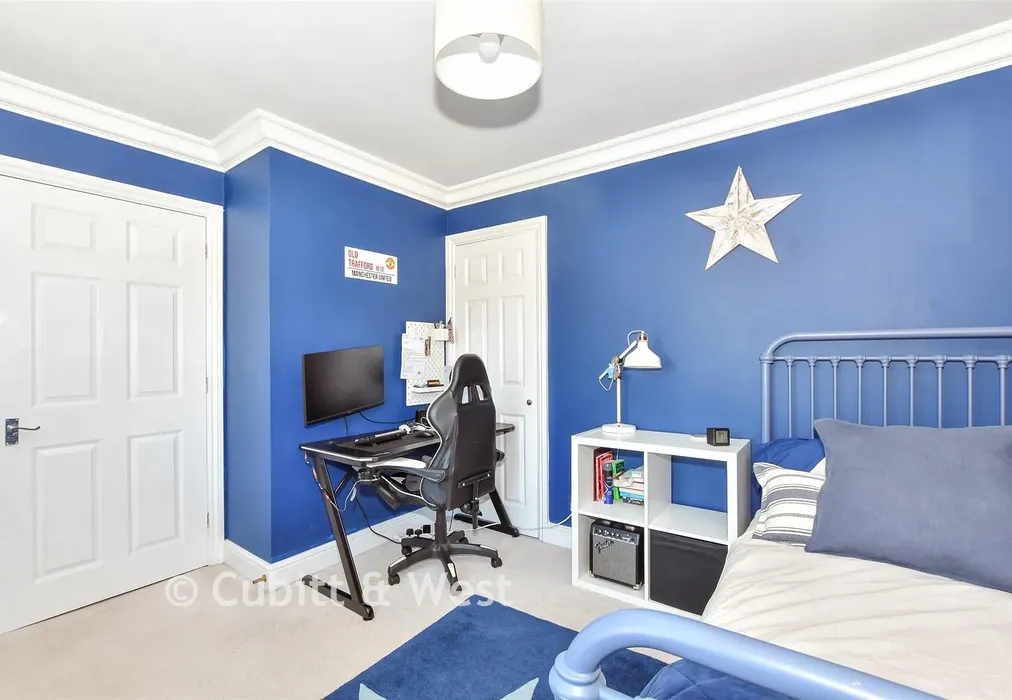 Bedroom 3 - Walwyn Close, West Sussex, West Sussex - Wards of Kent