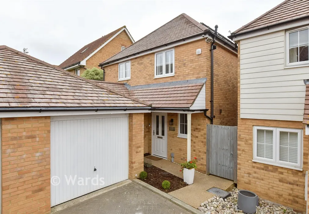 Web - Aurum Close, Whitstable, Kent - Wards of Kent