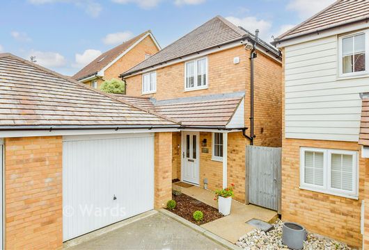 Aurum Close, Whitstable, Kent - Wards of Kent