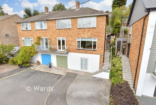 Naildown Close, Seabrook, Hythe, Kent - Wards of Kent