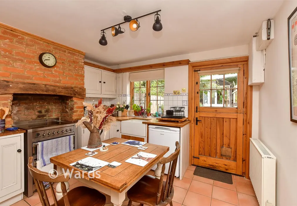 Kitchen/Diner - Perry Wood, Selling, Faversham, Kent - Wards of Kent