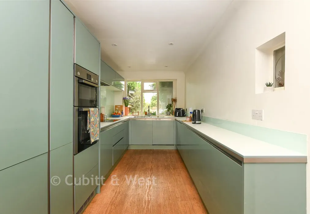 Kitchen - London Road, Pulborough, West Sussex - Wards of Kent