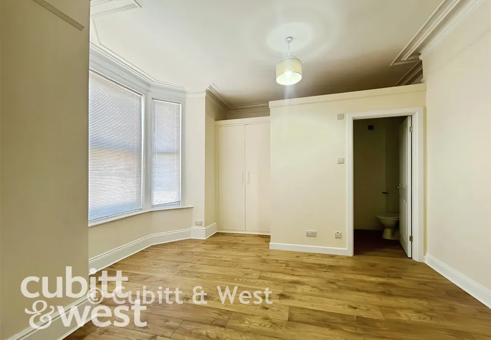Room 1 - London Road, Portsmouth, Hampshire - Wards of Kent