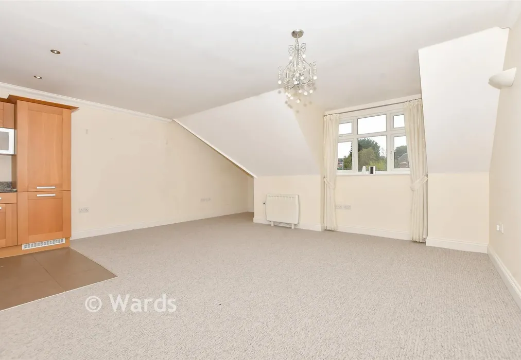 Lounge/Diner - North Road, Hythe, Kent - Wards of Kent