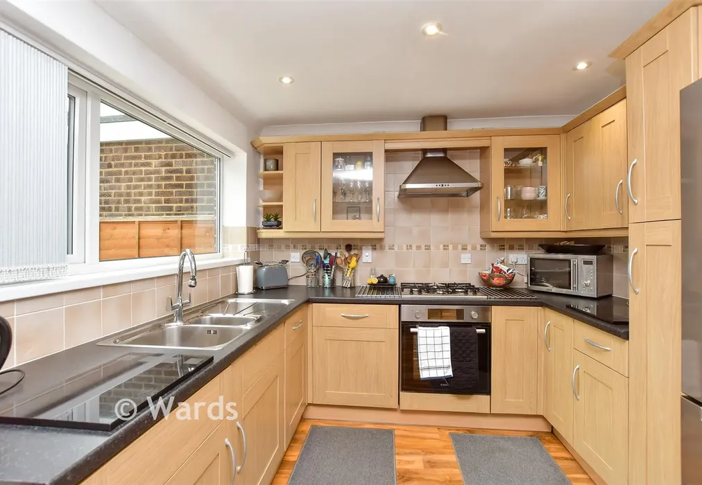 Kitchen/Diner - Austin Close, Darland, Kent - Wards of Kent