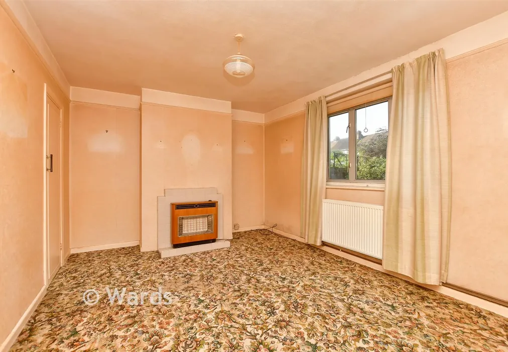 Lounge - Sturdee Avenue, Gillingham, Kent - Wards of Kent