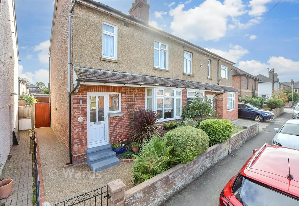 External (Brochure) : - Norton Road, Tunbridge Wells, Kent - Wards of Kent