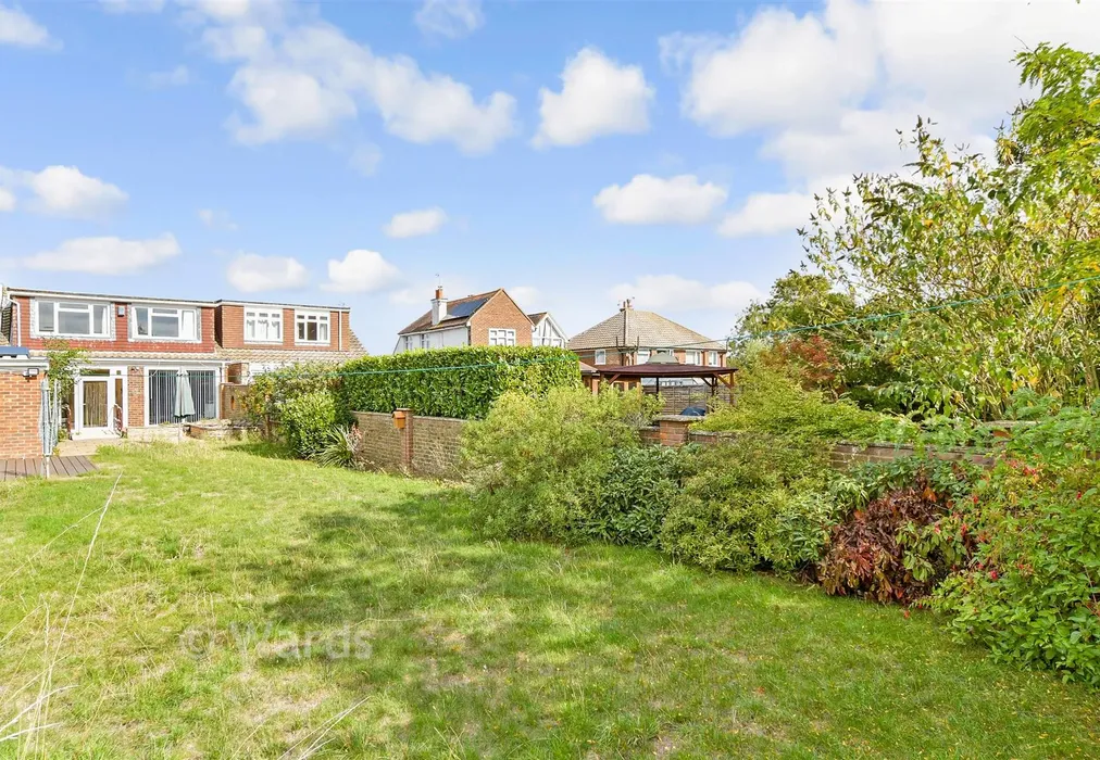 Rear Garden - Istead Rise, Istead Rise, Kent - Wards of Kent