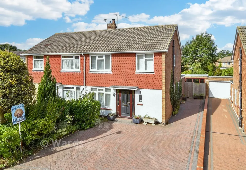 External (Web) 1 - Ashmead Close, Lordswood, Chatham, Kent - Wards of Kent