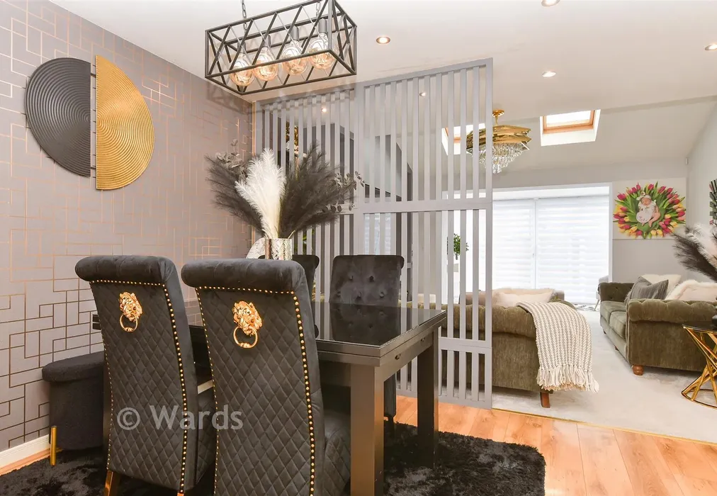 Lounge/Diner - Poynder Drive, Holborough Lakes, Kent - Wards of Kent