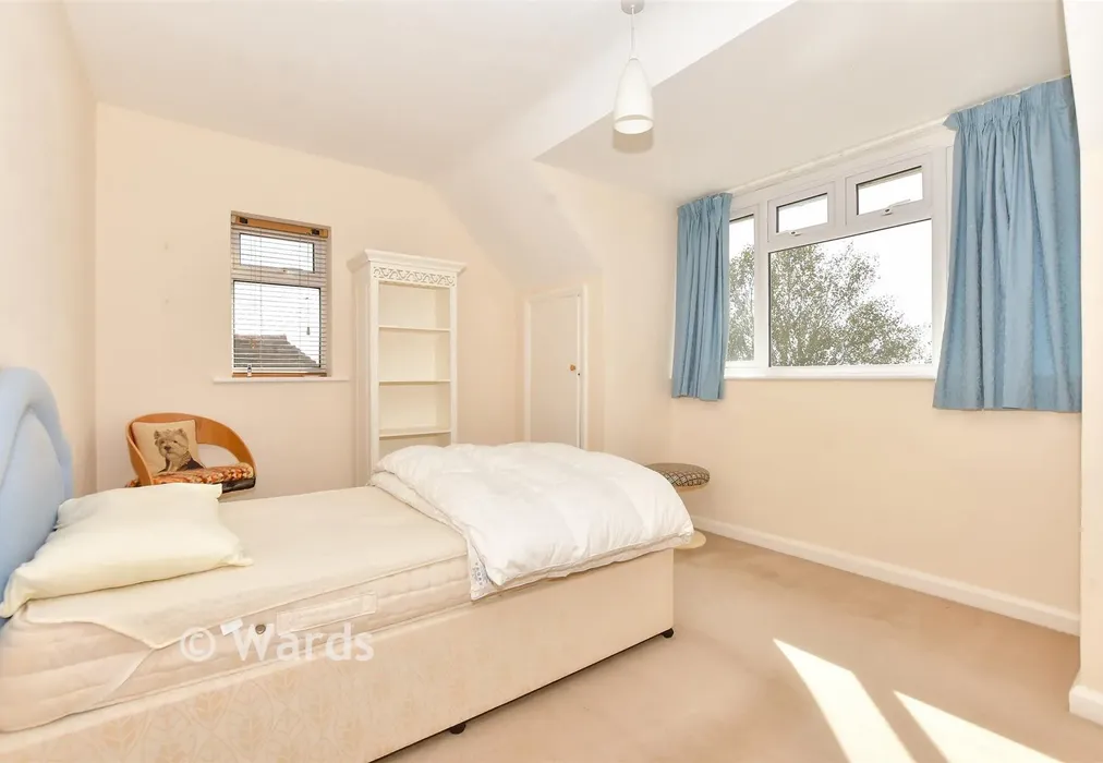 Bedroom 3 - Church Road, New Romney, Kent - Wards of Kent