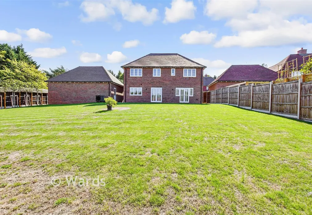 Rear Elevation - Chapel Garden Close, Kings Hill, Kent - Wards of Kent