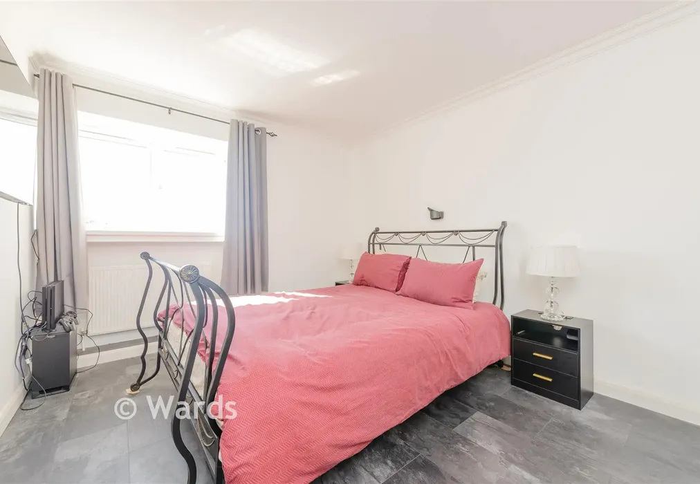 Bedroom 1 - Chapel Road, Isle Of Grain, Rochester, Kent - Wards of Kent