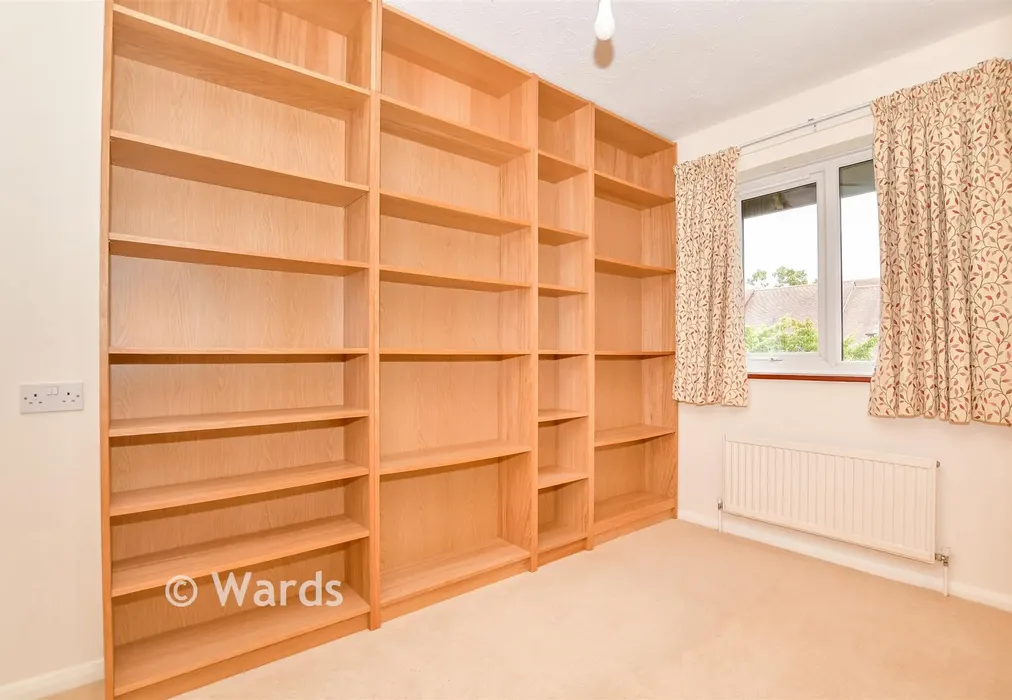 Bedroom 2 - Lyons Crescent, Tonbridge, Kent - Wards of Kent