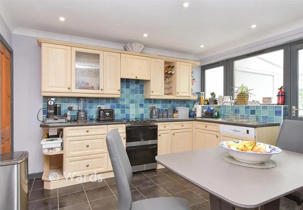 Kitchen/Diner - Fairview Drive, Higham, Kent - Wards of Kent