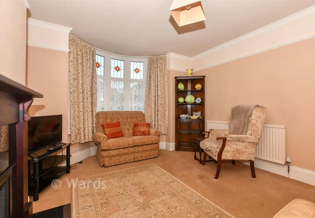 Lounge - Hythe Road, Willesborough, Kent - Wards of Kent