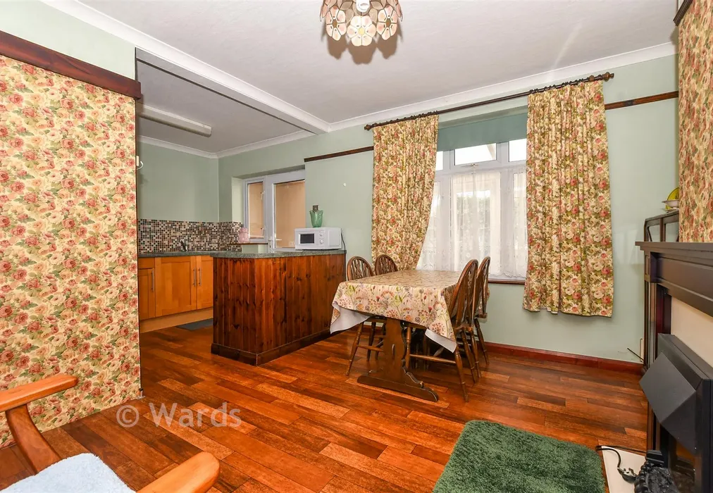Kitchen/Diner - Hythe Road, Willesborough, Kent - Wards of Kent