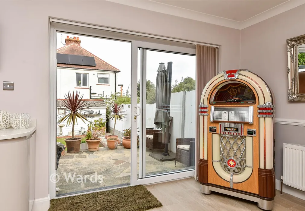 Kitchen/Diner - Garrard Avenue, Margate, Kent - Wards of Kent