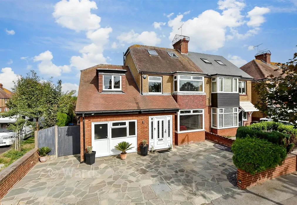 External (Web). - Garrard Avenue, Margate, Kent - Wards of Kent