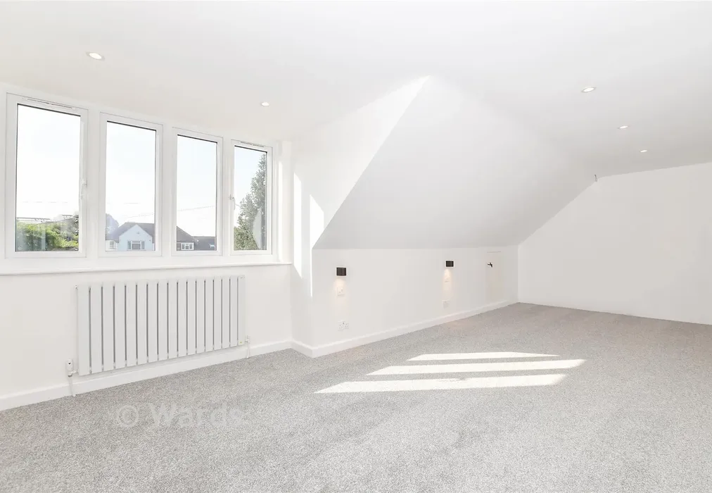 Bedroom 2 - Cripple Street, Maidstone, Kent - Wards of Kent