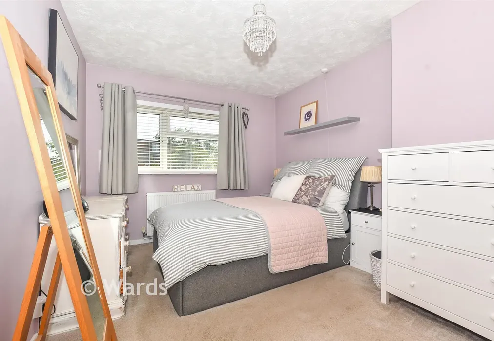Bedroom 1 - Forge Meadows, Headcorn, Kent - Wards of Kent