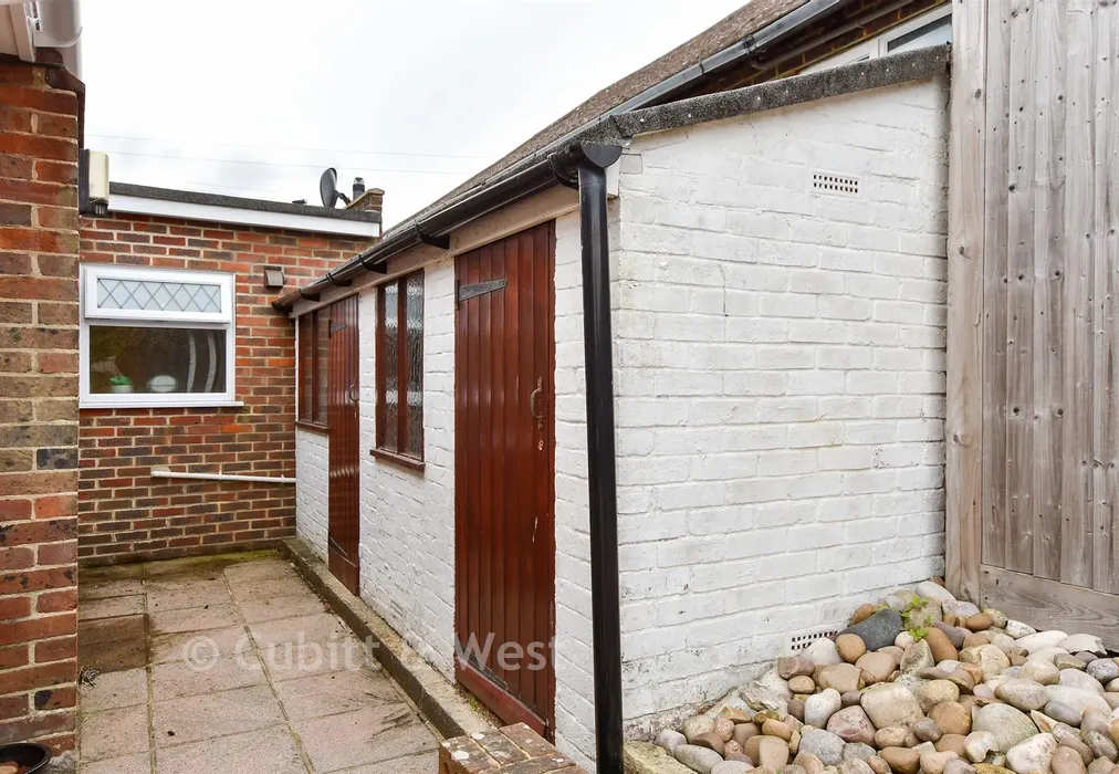 Storage Rooms - Green Ridge, Brighton, East Sussex - Wards of Kent